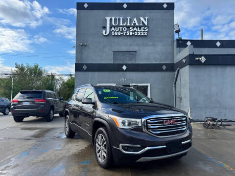 2017 GMC Acadia SLE-2