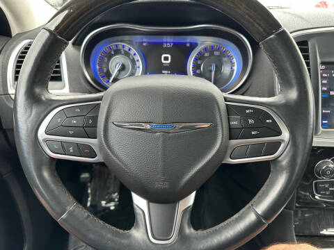 2018 Chrysler 300 Limited