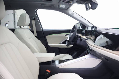 2025 Audi Q5 quattro Premium Plus TFSI