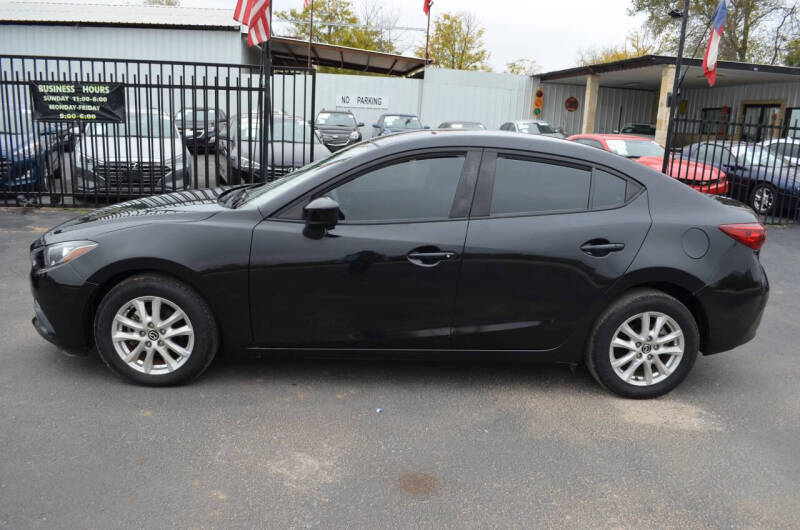 2015 Mazda MAZDA3 i SV
