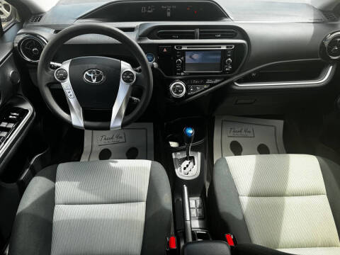 2015 Toyota Prius c Three