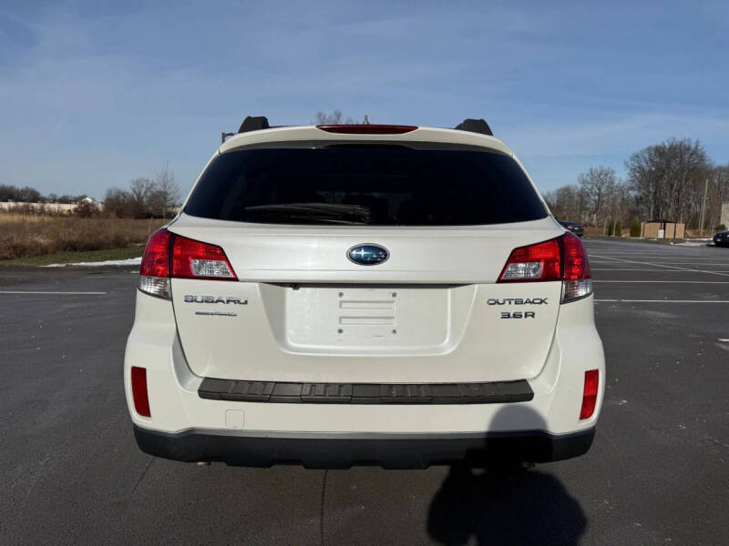 2013 Subaru Outback 3.6R Limited