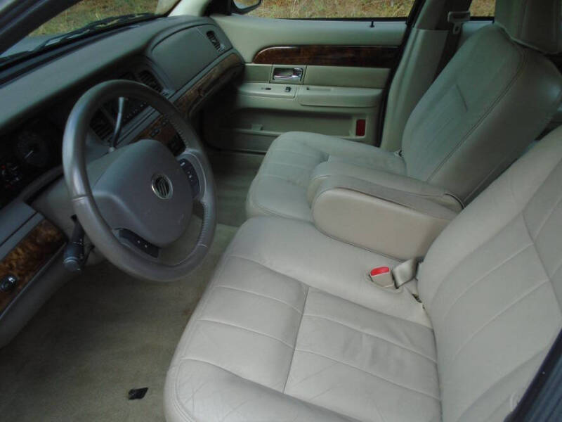 2010 Mercury Grand Marquis LS