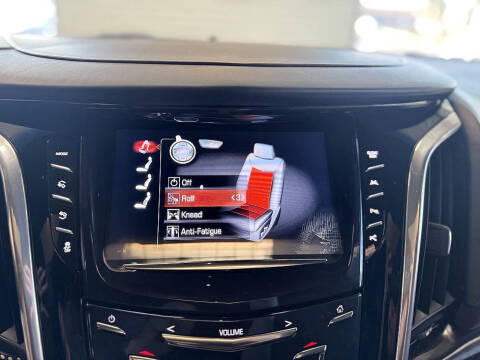 2019 Cadillac Escalade Platinum