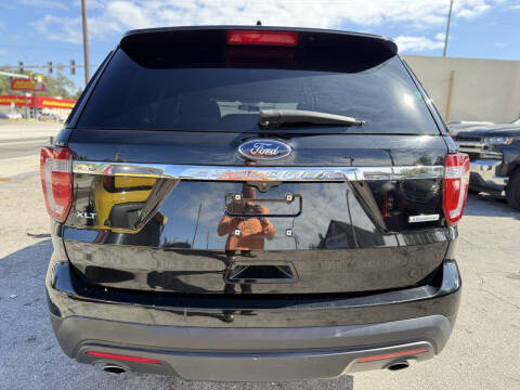 2017 Ford Explorer XLT