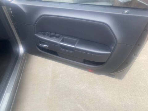 2012 Dodge Challenger SXT