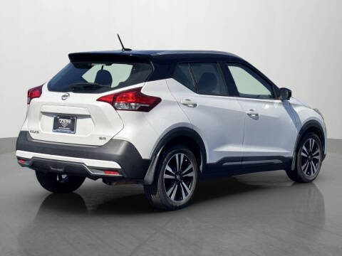 2018 Nissan Kicks SR