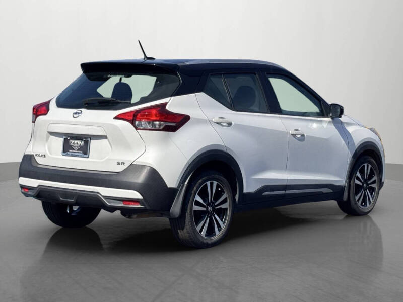 2018 Nissan Kicks SR
