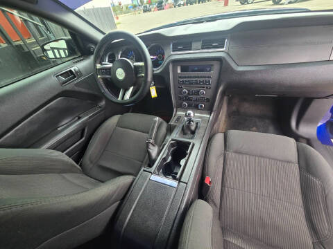 2013 Ford Mustang V6