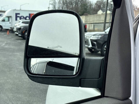 2024 Chevrolet Express 2500