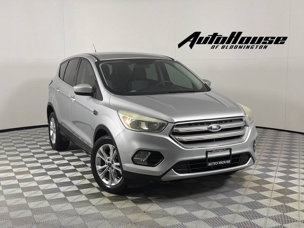 2017 Ford Escape SE's photo