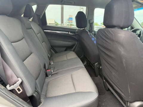 2012 Kia Sorento LX