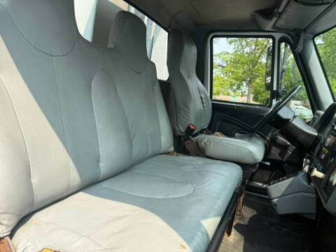 2003 International DuraStar 4400