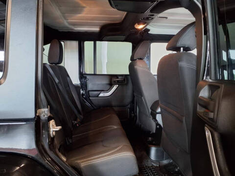 2017 Jeep Wrangler Unlimited Sahara