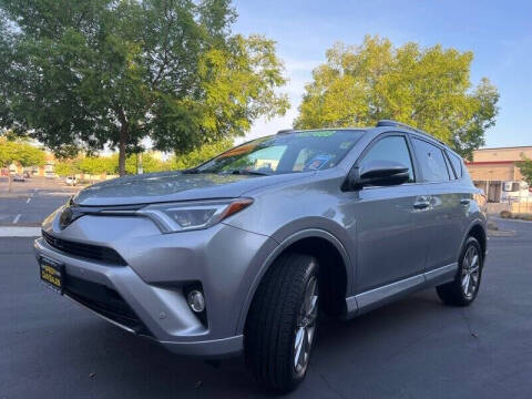 2017 Toyota RAV4 Platinum