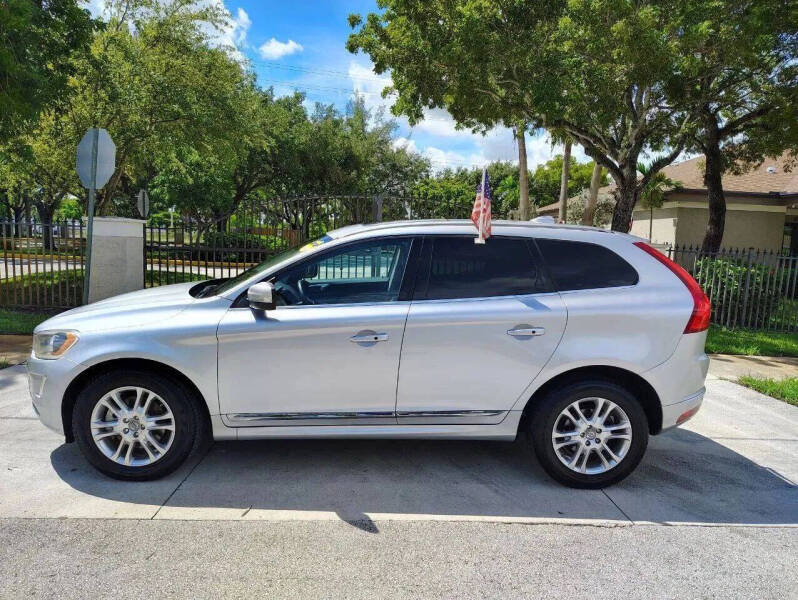 2015 Volvo XC60 T5 Drive-E Premier