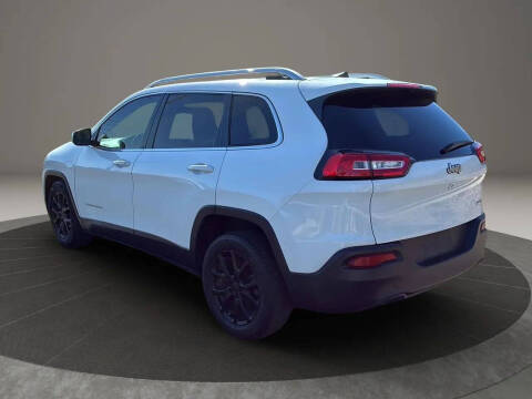 2018 Jeep Cherokee Latitude Plus