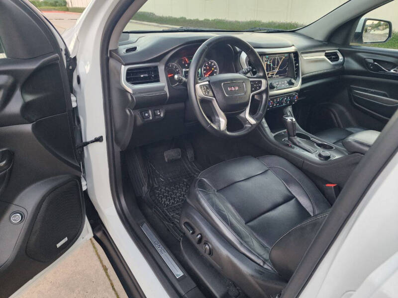 2017 GMC Acadia SLT-1