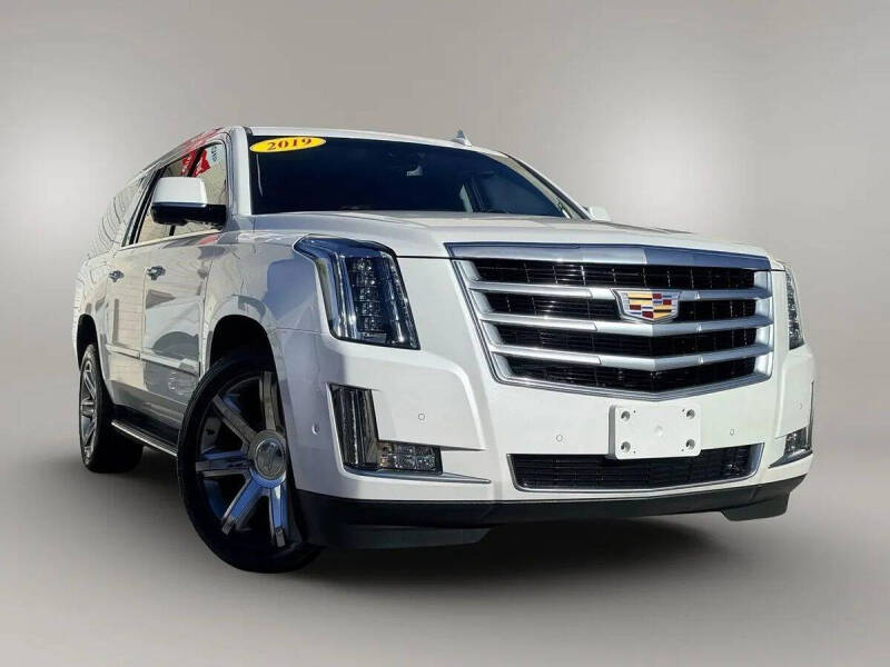 2019 Cadillac Escalade ESV Luxury