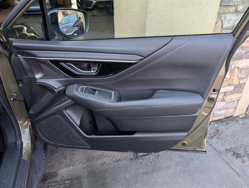 2023 Subaru Outback Touring XT