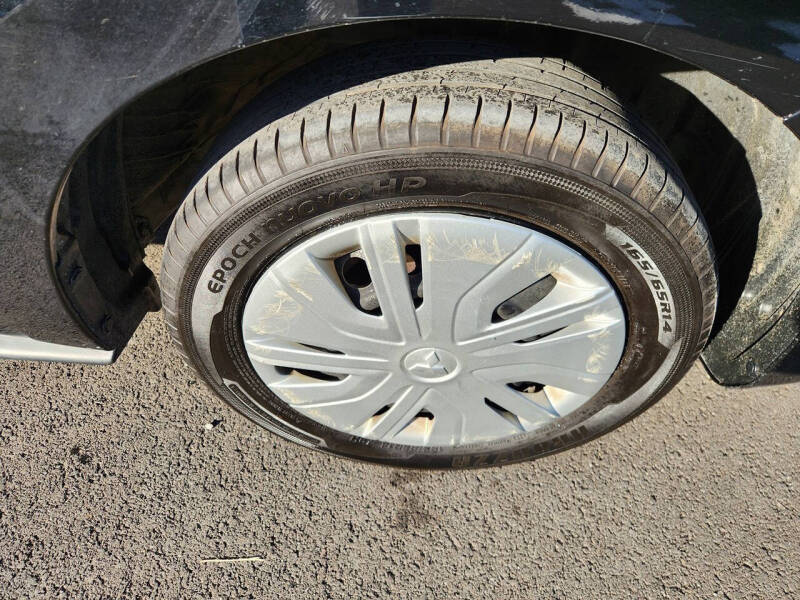 2024 Mitsubishi Mirage ES