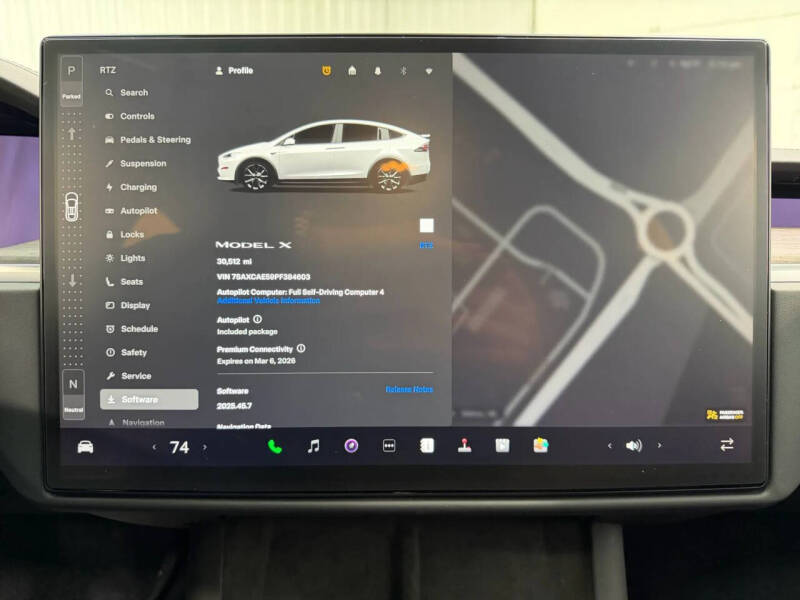 2023 Tesla Model X Standard Range