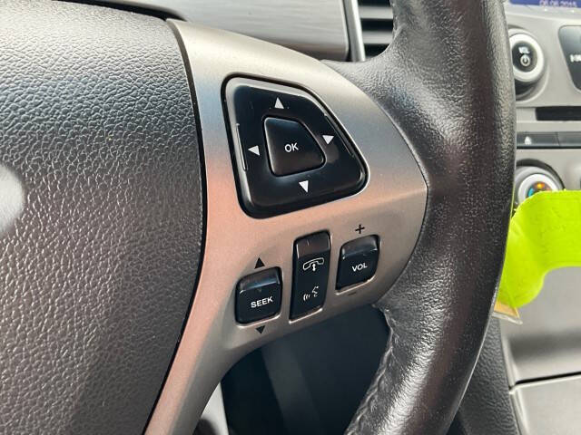 2015 Ford Taurus SEL