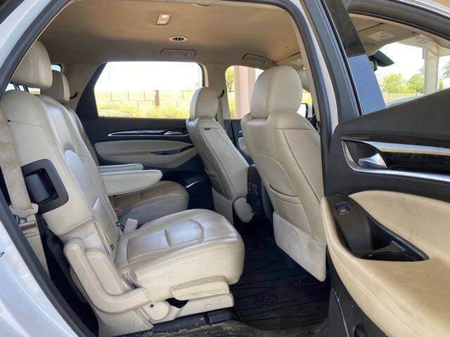 2021 Buick Enclave Essence