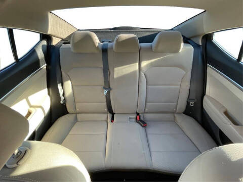 2020 Hyundai Elantra