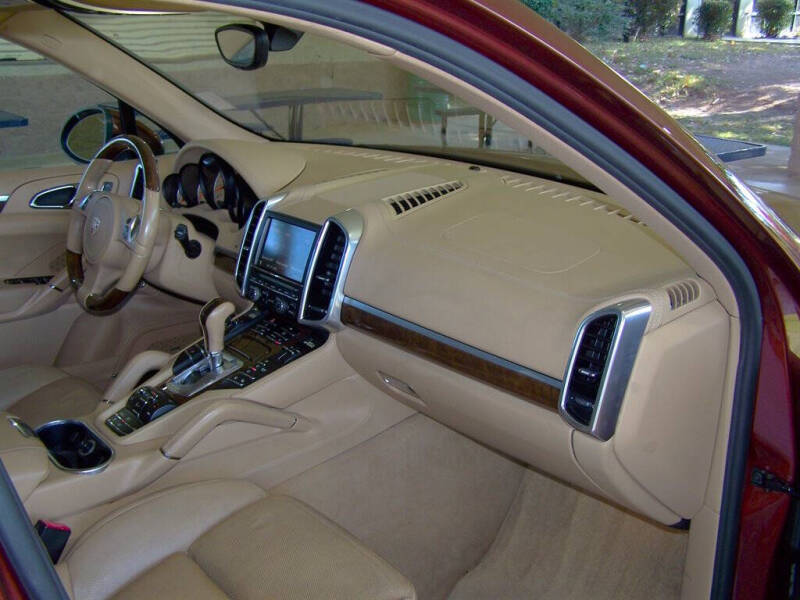 2012 Porsche Cayenne S