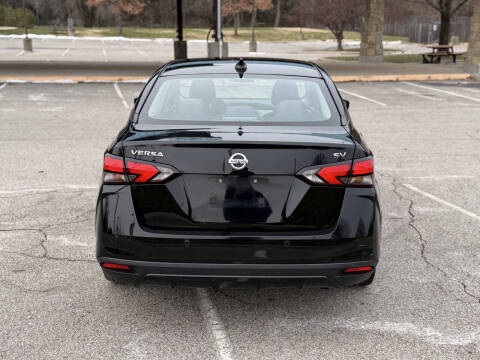 2021 Nissan Versa SV