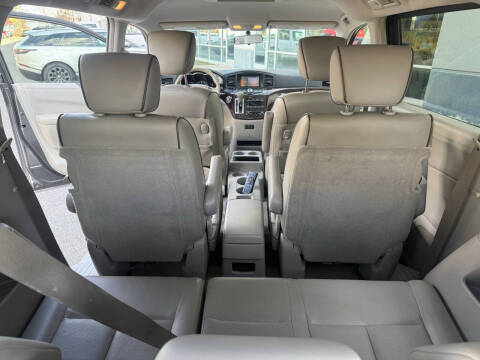 2015 Nissan Quest 3.5 SV