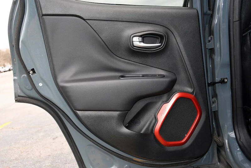 2017 Jeep Renegade Trailhawk