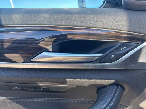 2018 BMW 5 Series 540i