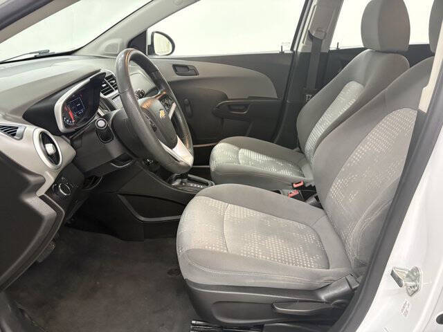 2020 Chevrolet Sonic LT