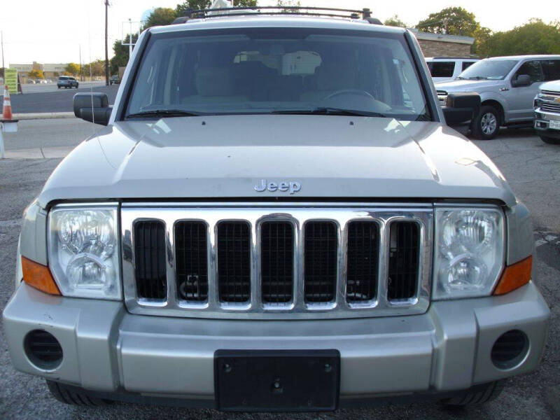 2007 Jeep Commander Sport
