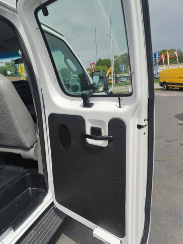 2011 Ford E-Series E-350 SD