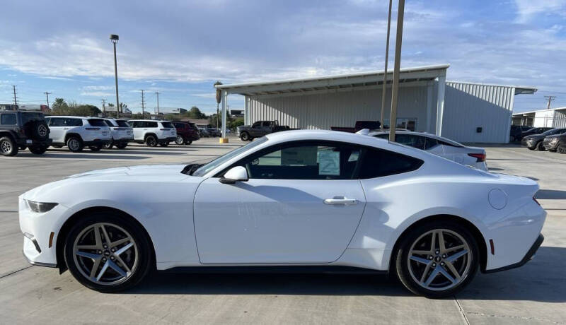2025 Ford Mustang EcoBoost