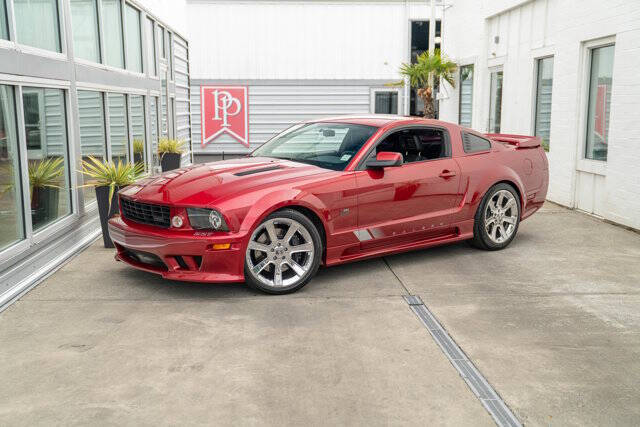 2006 Ford Mustang 2