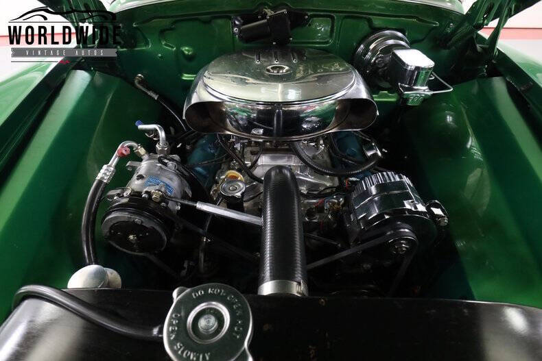 1948 Oldsmobile Custom 48