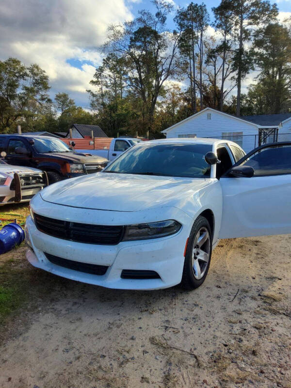 2015 Dodge Charger null photo 4