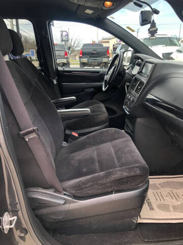 2014 Dodge Grand Caravan SE 30th Anniversary
