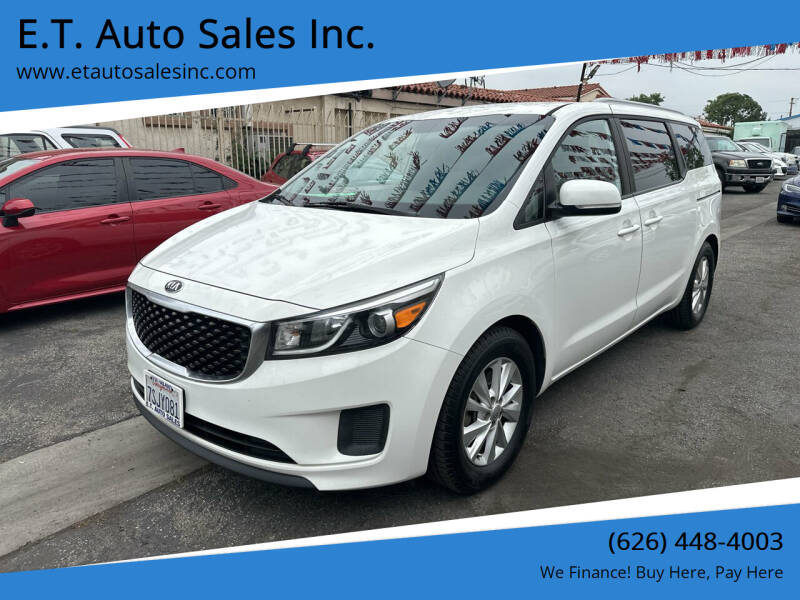 Kia Sedona's photo