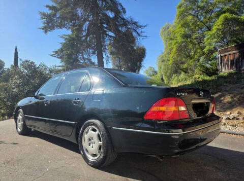 2002 Lexus LS 430