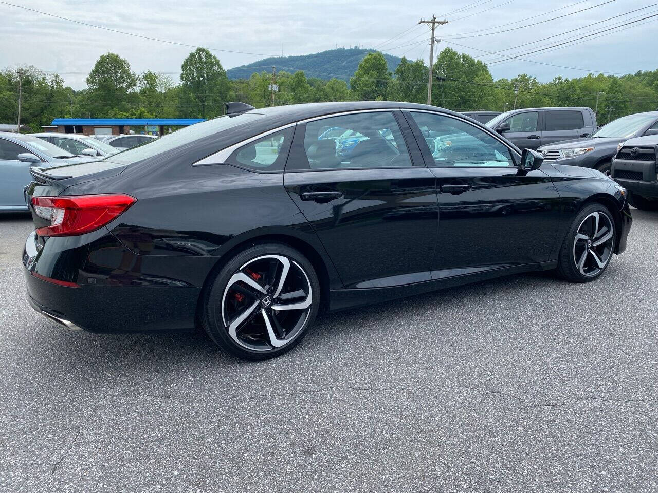 2019 Honda Accord for sale at Driven Pre-Owned in Lenoir, NC