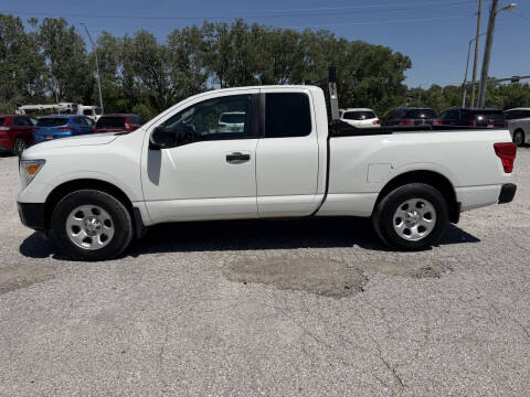2017 Nissan Titan S