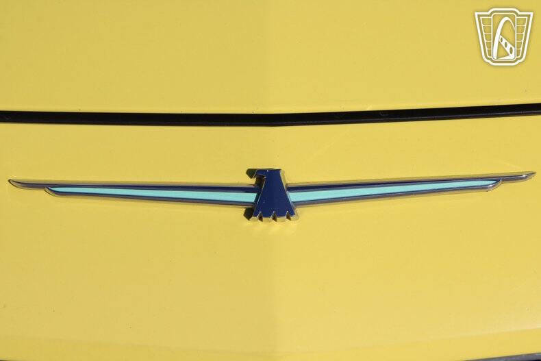 2004 Ford Thunderbird Deluxe