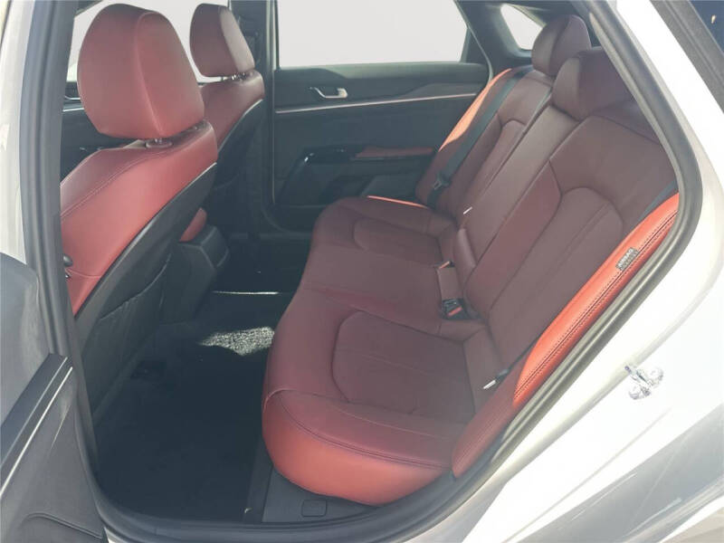 2026 Kia K5