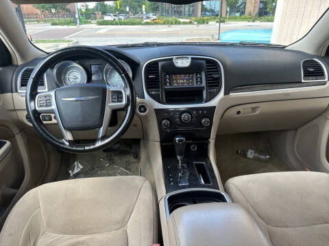 2012 Chrysler 300