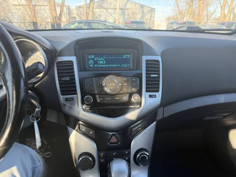 2014 Chevrolet Cruze 1LT Auto